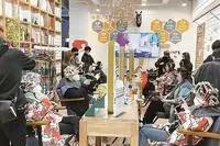 春節(jié)臨近理發(fā)店進入過年模式