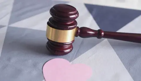 穩(wěn)定同居可認(rèn)定刑法上的家庭成員