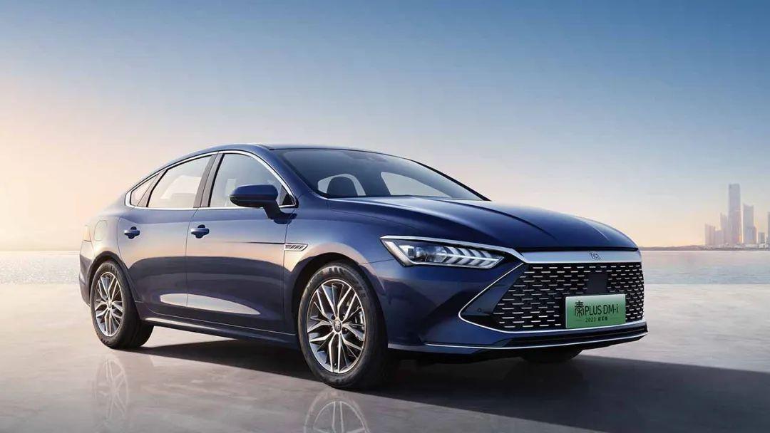 預算10萬塊,這3款國產(chǎn)混動轎車,空間大、配置高,最關鍵油耗低