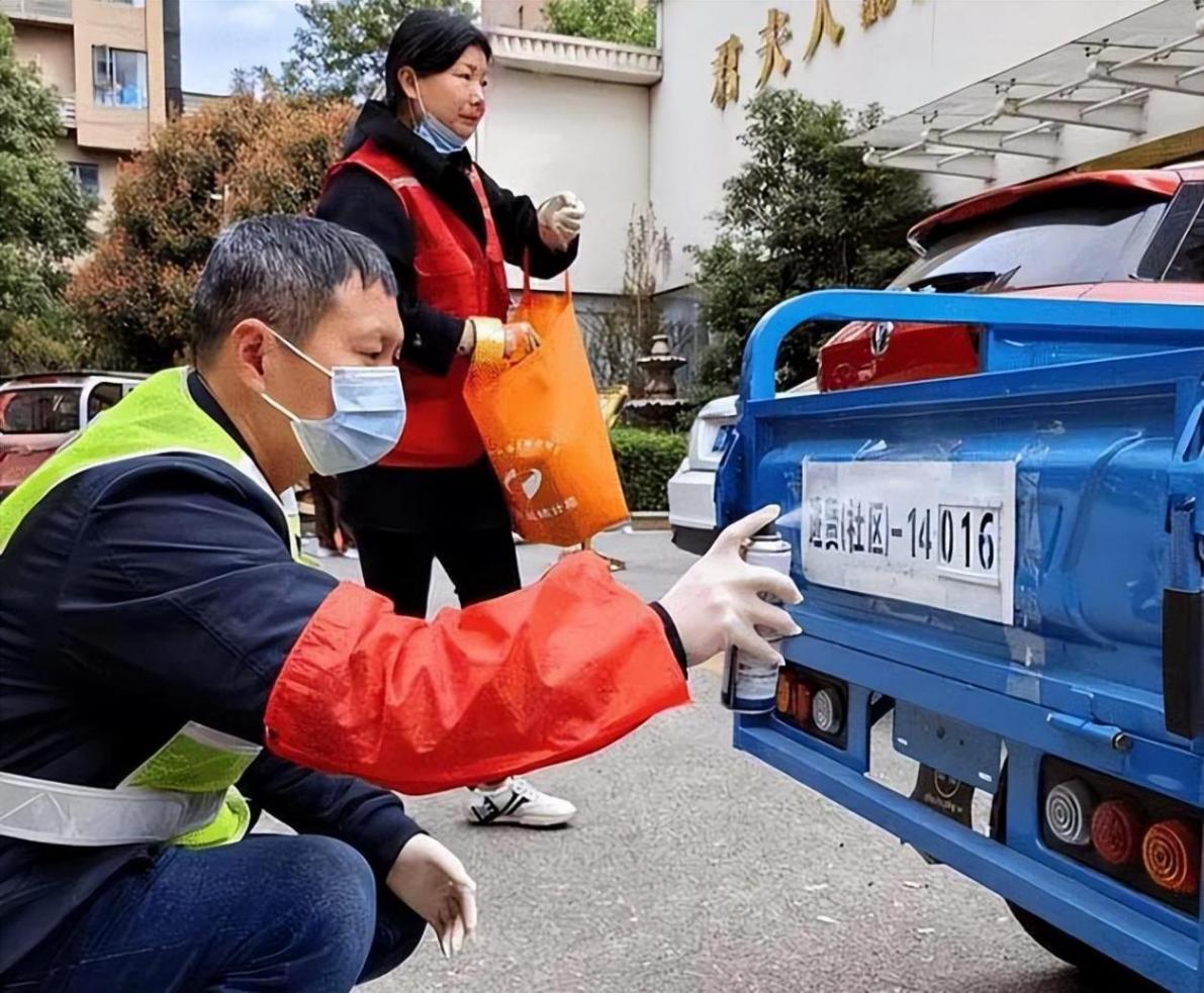 三四輪車有新情況,除了牌照、駕照,這點(diǎn)也在查,違者處罰、扣車