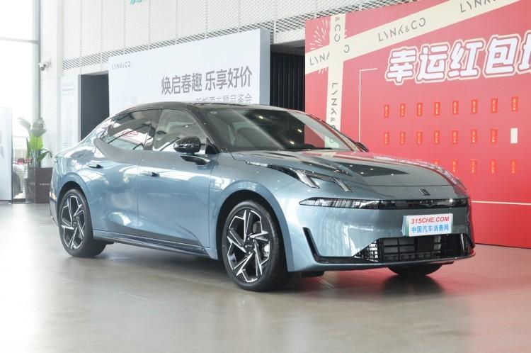 上市48小時(shí)訂單突破7000臺(tái) 領(lǐng)克07 EM-P正式開(kāi)啟交付