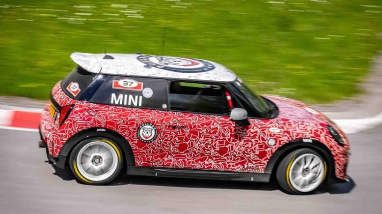 有望2025年上市 全新MINI JCW原型車將于6月1日亮相