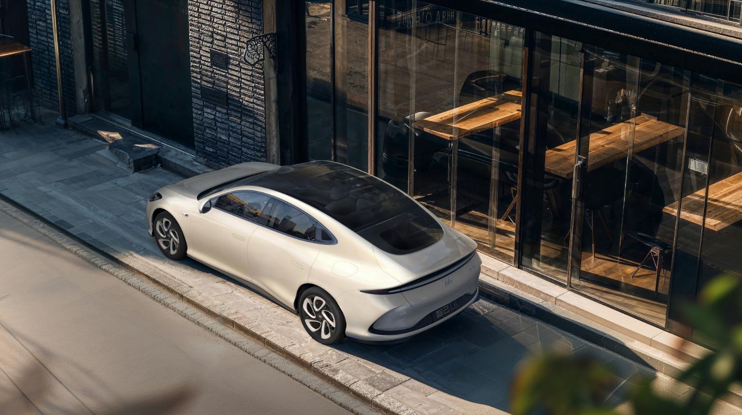 智己L6新車型上市 配置調整 權益價22.69萬元