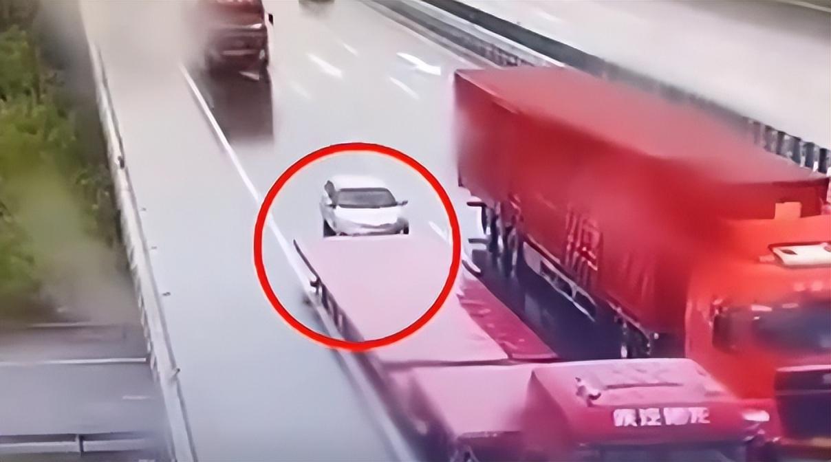 新手司機開車容易犯5個致命錯誤,危險就發生在一瞬間,要盡快改
