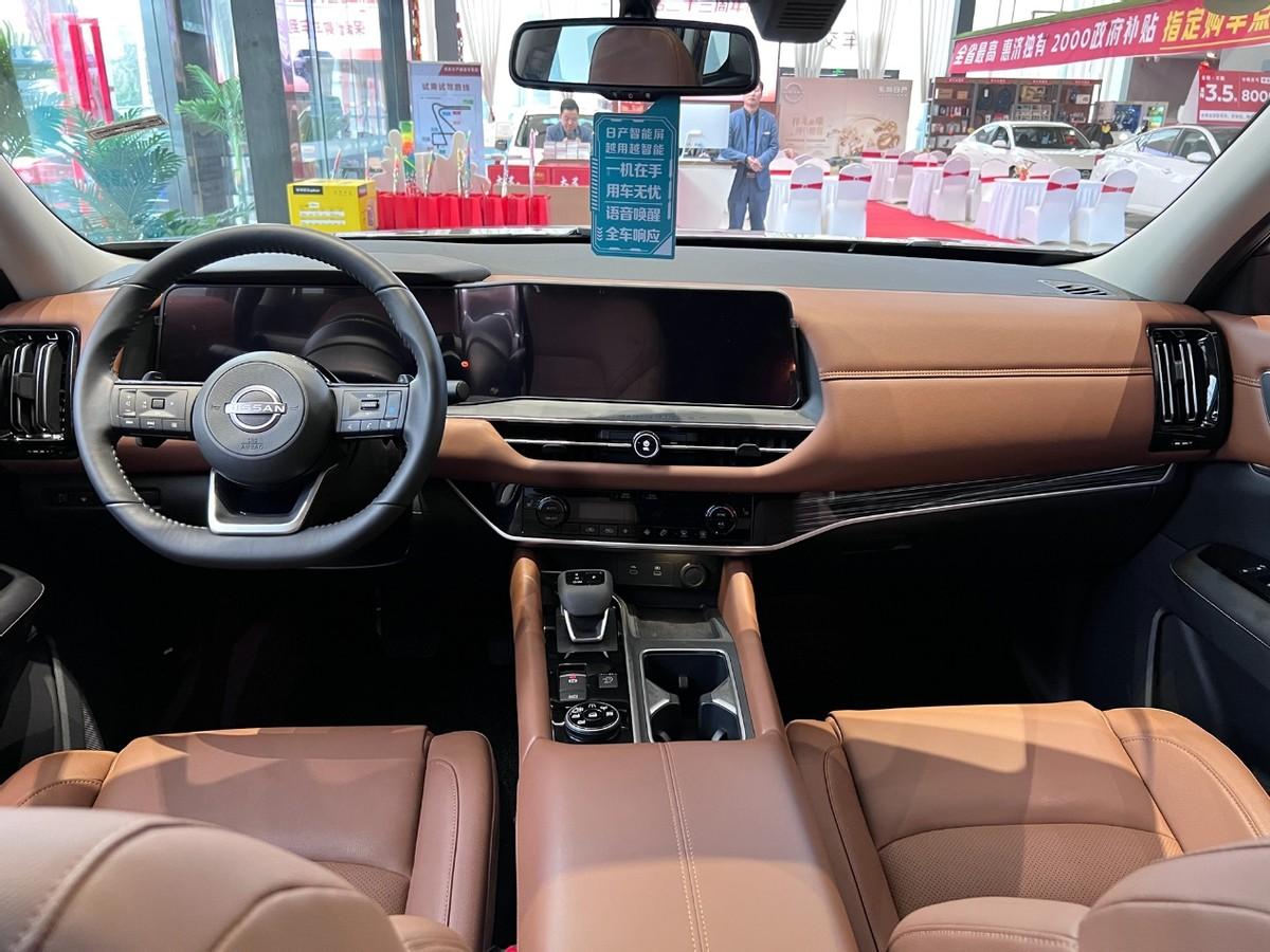 家族旗艦SUV 探店實拍日產探陸 售價23.98萬起生不逢時?