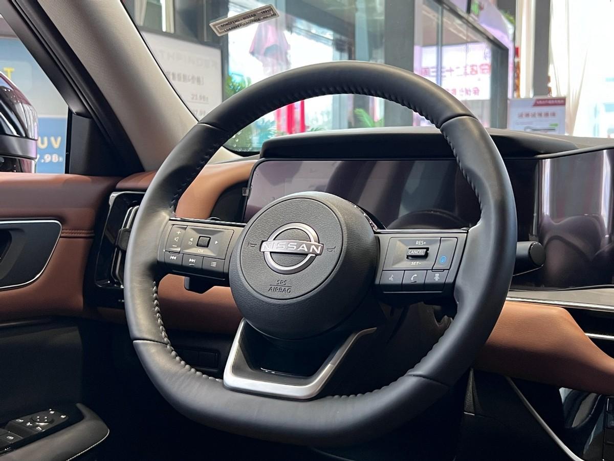 家族旗艦SUV 探店實拍日產探陸 售價23.98萬起生不逢時?