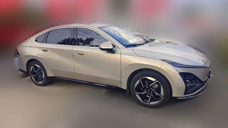 五菱星光:新能源價格戰集體掀桌子我也參加了,你們都去買啥車了