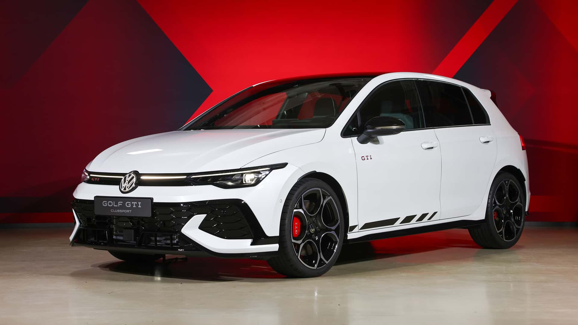 最強前驅(qū)大眾迎來更新,中期改款大眾高爾夫GTI Clubsport正式首發(fā)