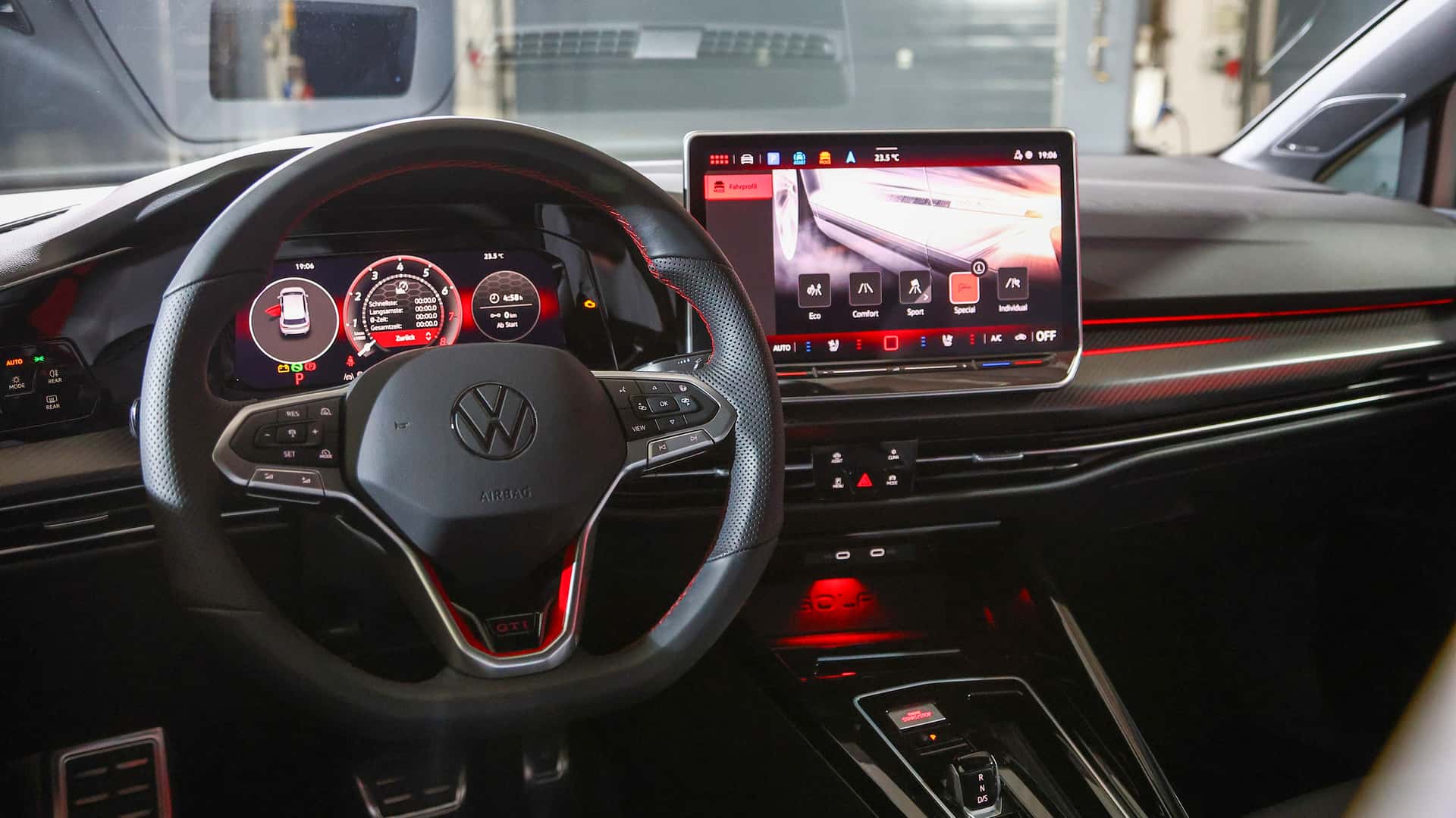 最強前驅(qū)大眾迎來更新,中期改款大眾高爾夫GTI Clubsport正式首發(fā)