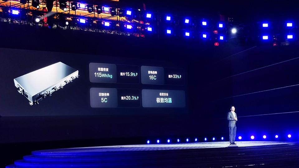 加一次油,足夠上下班一個月?詳解比亞迪第五代DM
