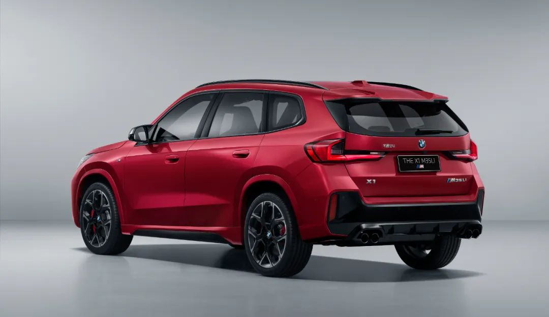 300匹馬力,全新X1 M35Li正式發(fā)布——BMW M性能車首次國(guó)產(chǎn)