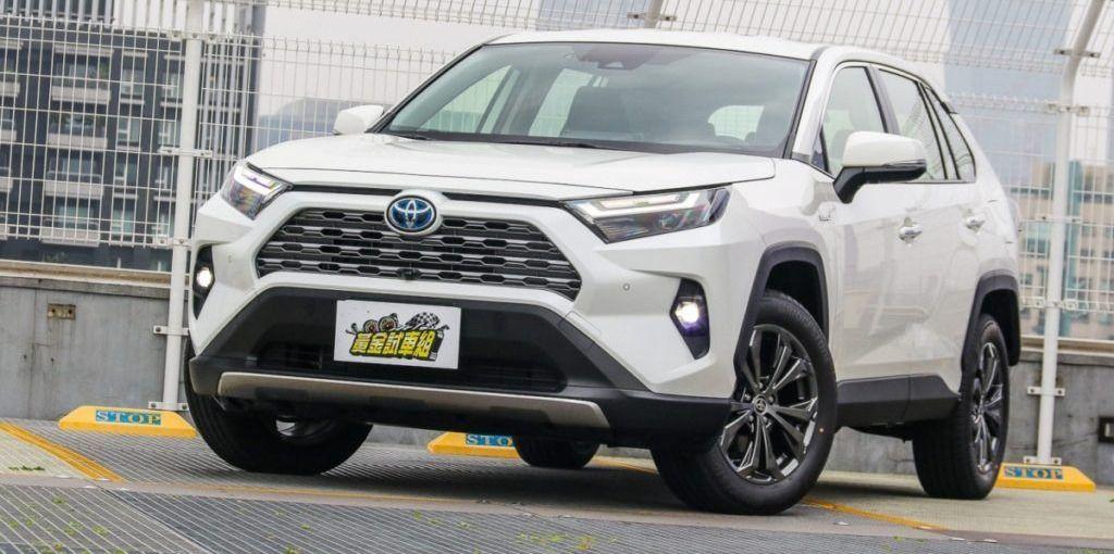 豐田第6代RAV4改款有望2024年底前現(xiàn)身?