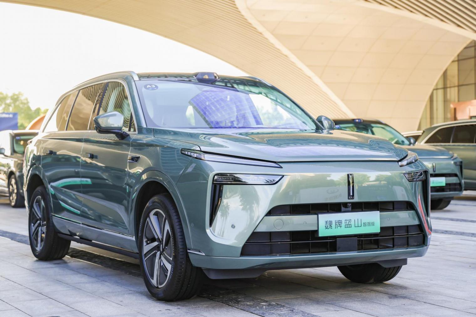 長城汽車Coffee OS 3系統×AI大模型,支持手勢交互,適配95%的手機