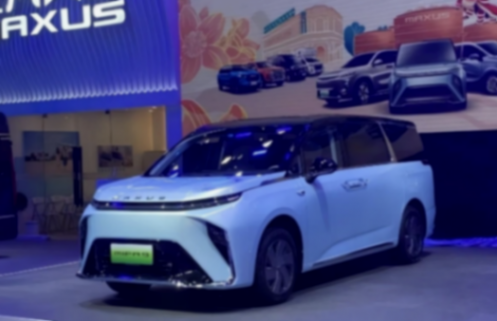 車動態:阿斯頓·馬丁Valiant首發;大家9新車上市