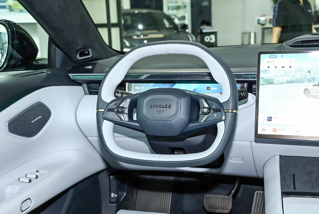 定位于純電中大型轎車,領克Z10新增車型上市,整體性能如何?