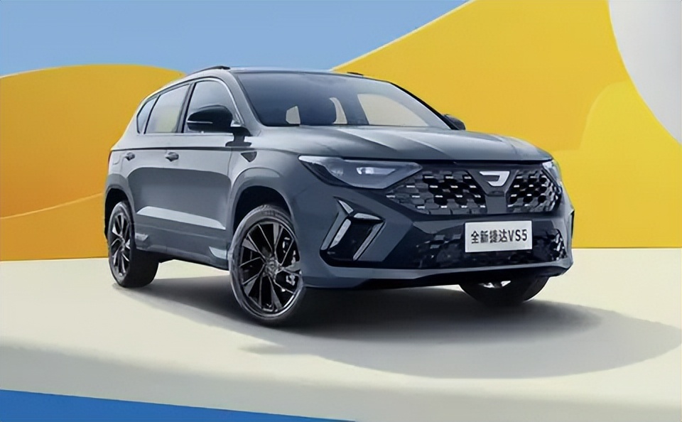 10萬以內的代步車,可以看看這兩款,耐用省油、保養便宜