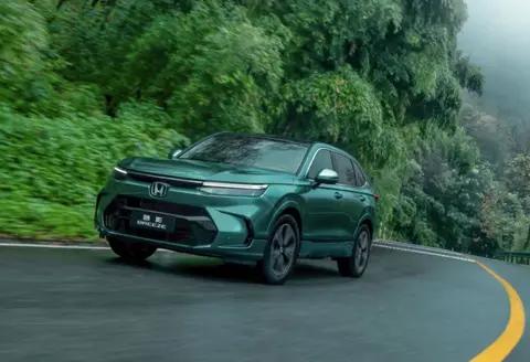 家用車以安全為主,這兩款SUV碰撞成績優(yōu)秀,動力強還省油