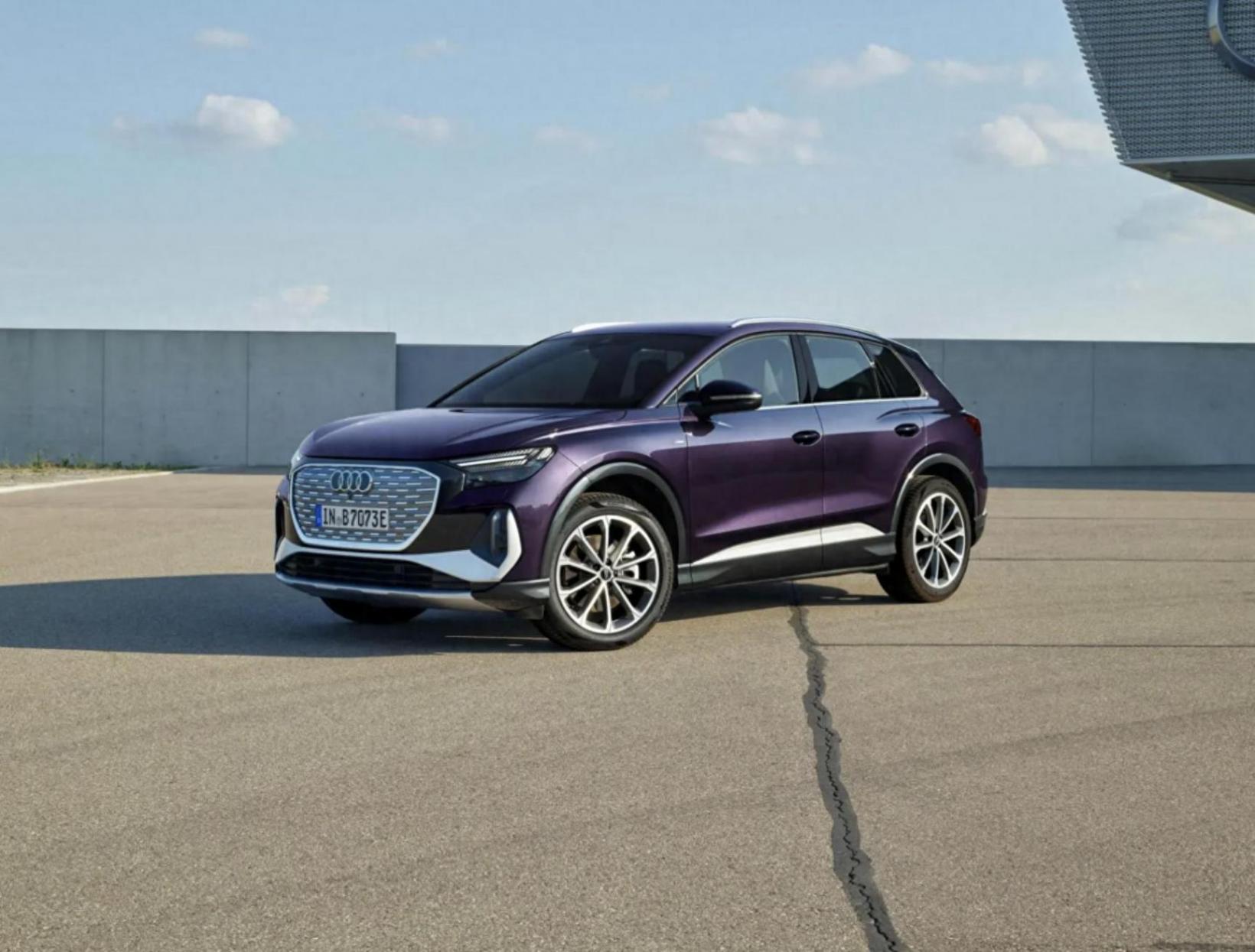 2025款奧迪Q4 55 E-Tron Quattro外媒試駕體驗:豪華與科技的融合