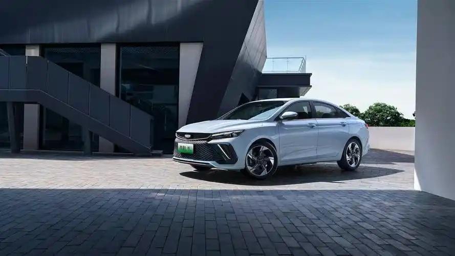 吉利帝豪L Hi-P解析:插混動(dòng)力、233kW、1300公里續(xù)航,性價(jià)比高