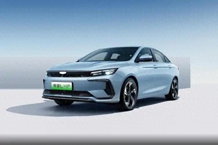 吉利帝豪L Hi-P解析:插混動(dòng)力、233kW、1300公里續(xù)航,性價(jià)比高