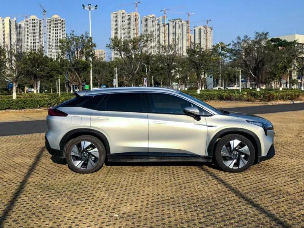 2025年新能源汽車行業觀察:電池終身質保,是噱頭還是真福利?