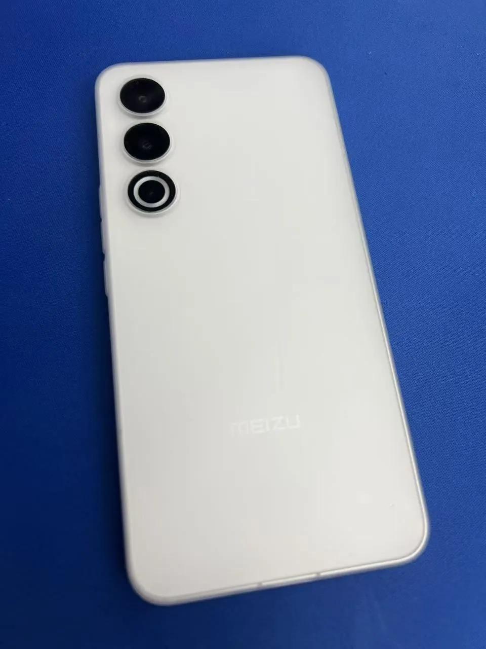 1500一定要買的手機--魅族21