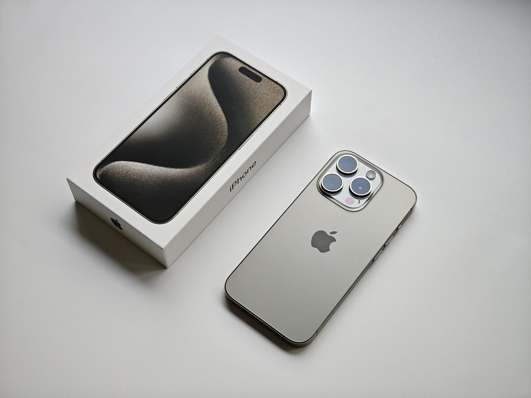蘋果怎么了?現貨一降再降1901元,iPhone15 Pro值不值得買?