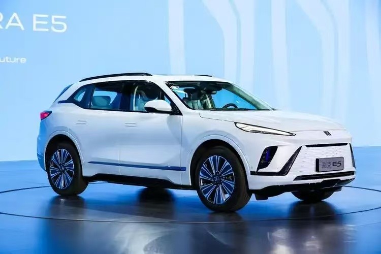 2024年新能源汽車銷量盤點(diǎn),零跑C11與別克E5實(shí)力對比