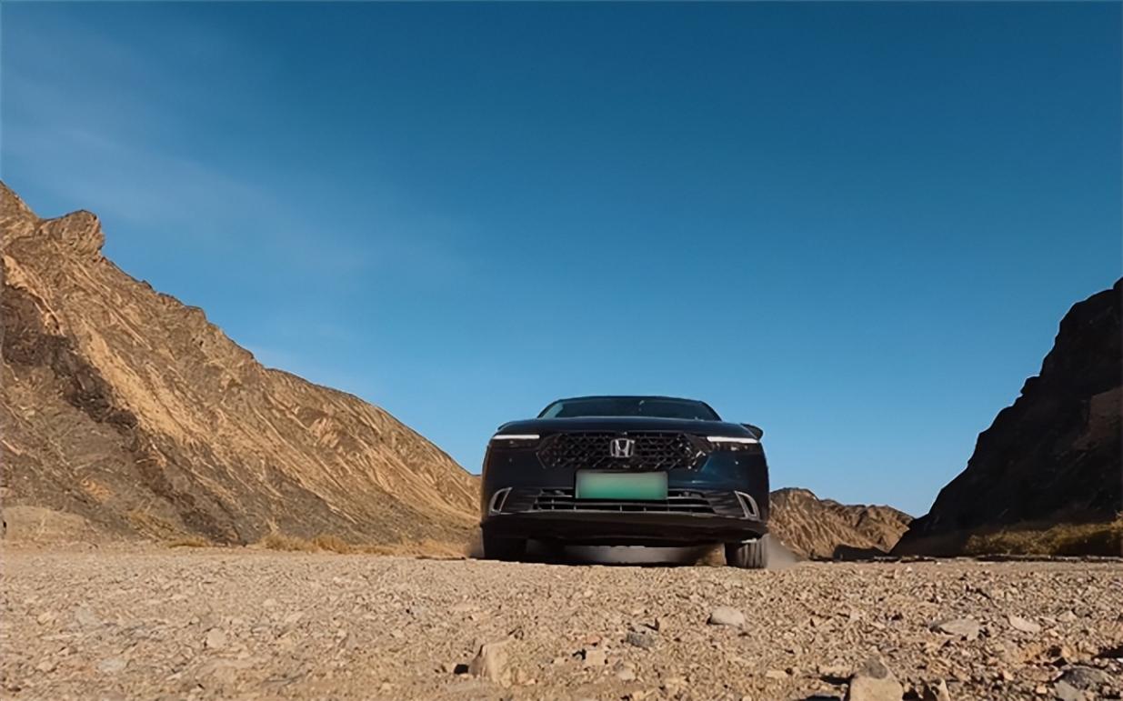 歷經(jīng)萬里測(cè)試,雅閣 e:PHEV 憑實(shí)力說話!