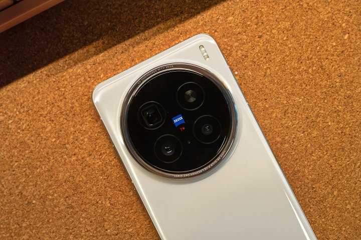 vivo X200 Pro深度體驗(yàn):全能旗艦的「水桶」哲學(xué)