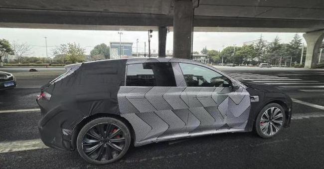 再不拼就遲了!蔚來二季度推多款新車,車機、智駕全面升級