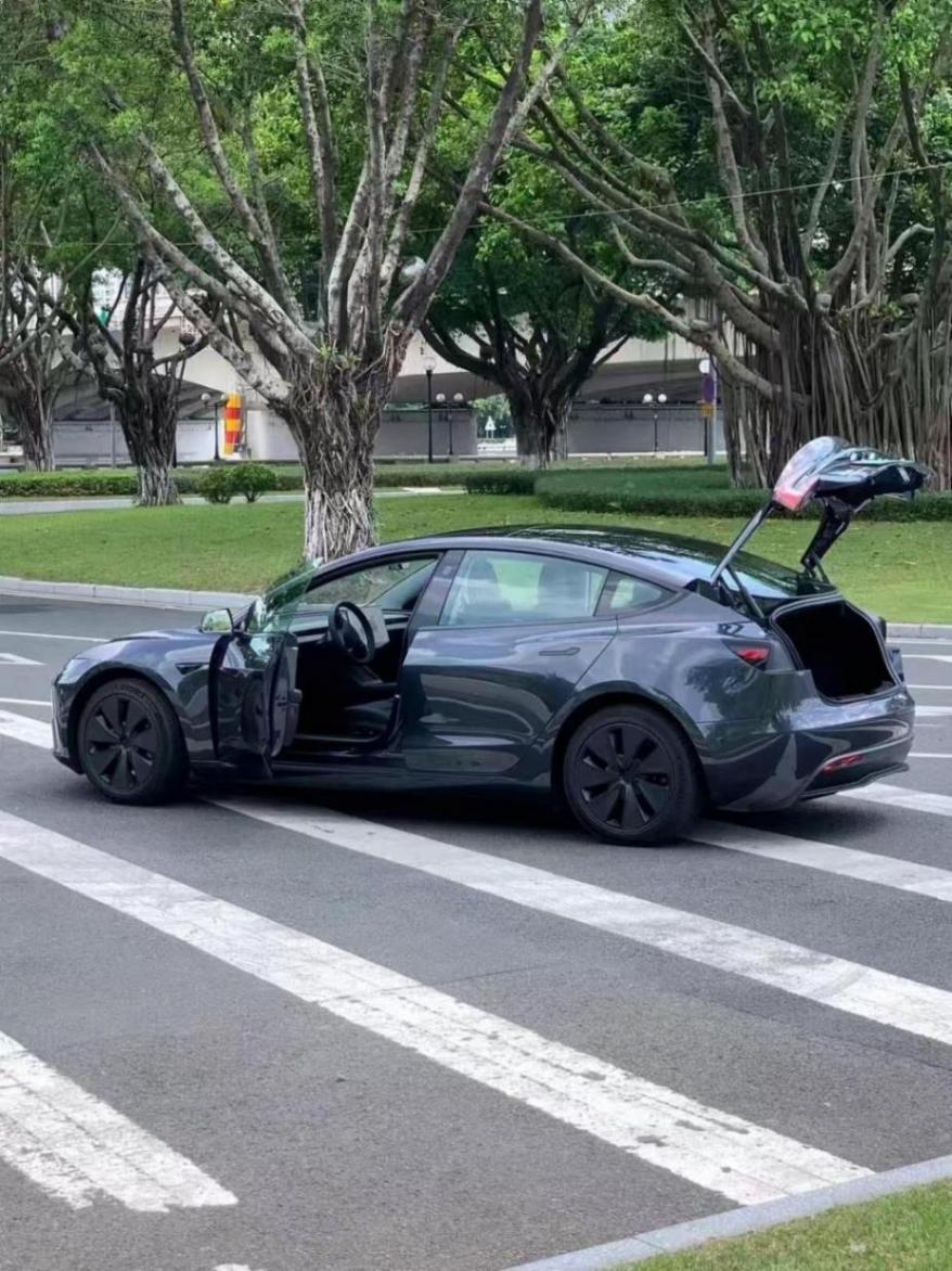 特斯拉Model 3 | 永遠的純電經典