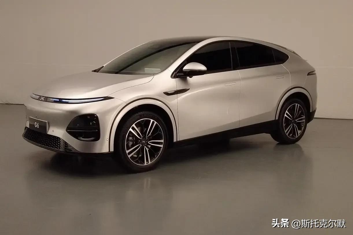 零跑C10、小鵬G6、銀河E5、極氪7X對比:誰才是你的理想之選?