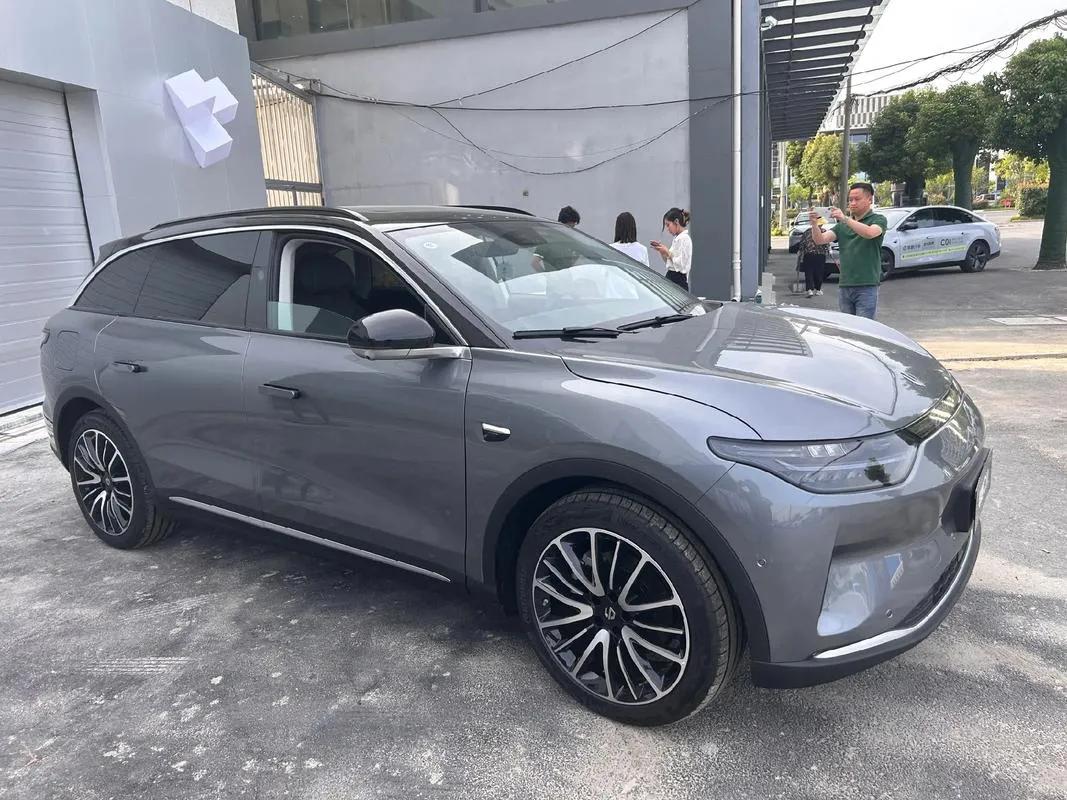 中國一汽×零跑汽車:新能源賽道上的“強強聯合”