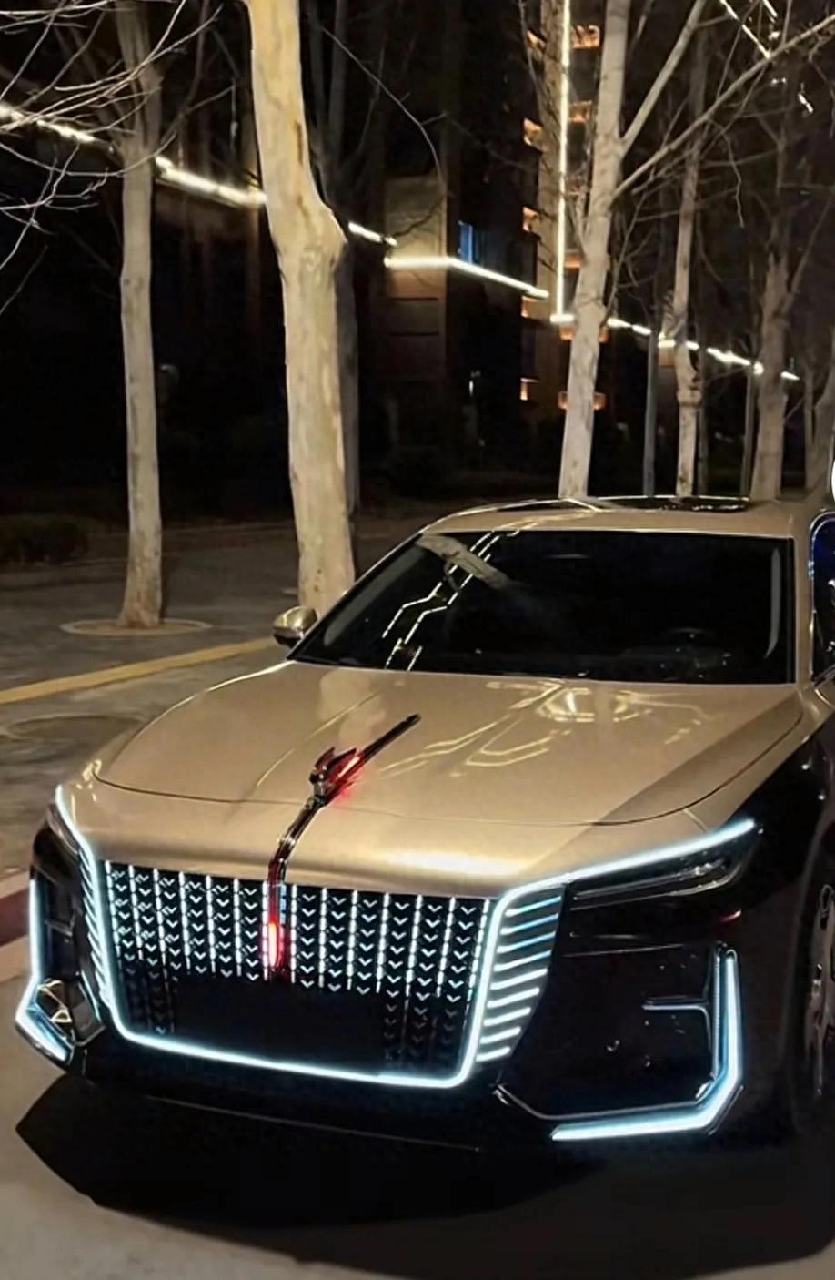 2025年性價比最高的三款B級車 紅旗H5 大眾帕薩特B9 豐田凱美瑞
